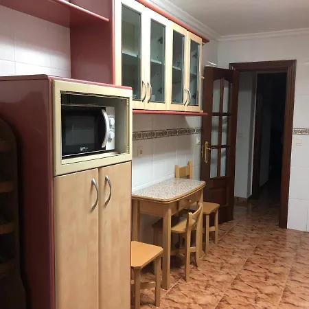 Piso En Pedregalejo A 50m De La Playa. Apartment *
