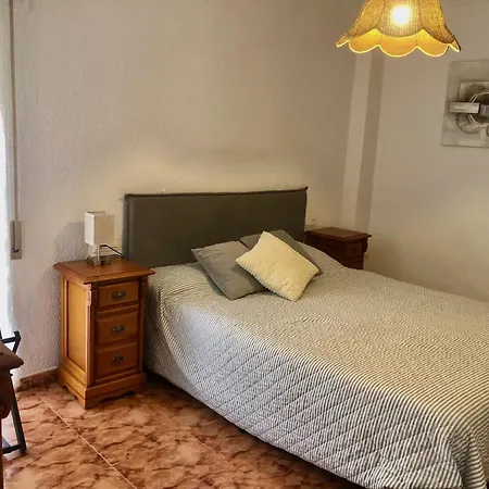 Apartment Piso En Pedregalejo A 50m De La Playa. *